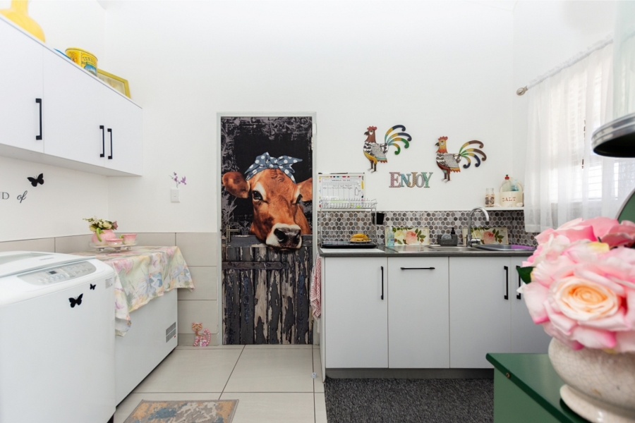 3 Bedroom Property for Sale in Velddrif Western Cape